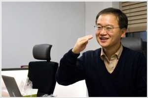 Founder Douglas Guen